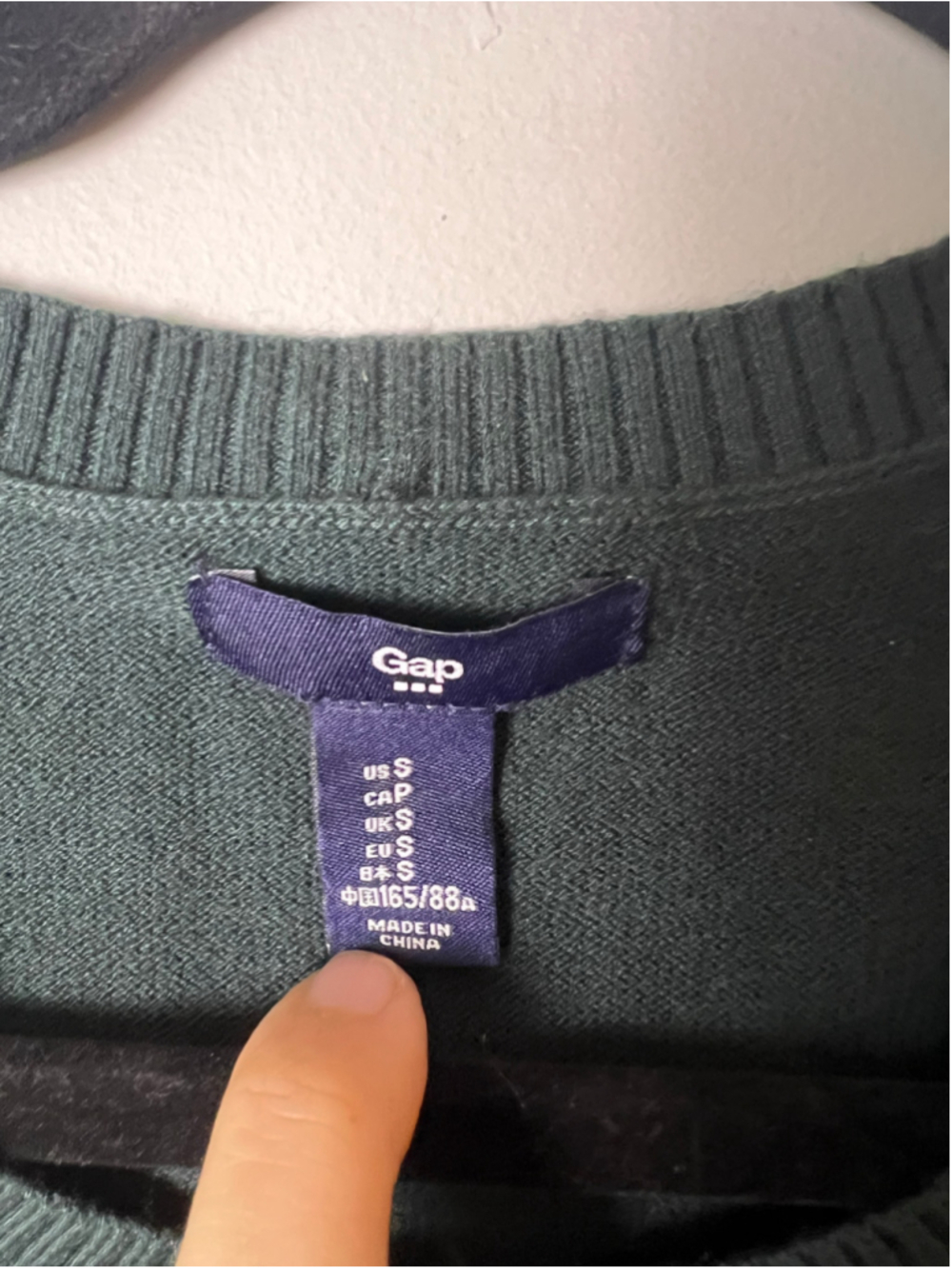 Gap Hunter Green Cardigan Preppy Dark Academia Grandpa Chic Sweater S - Picture 2 of 6
